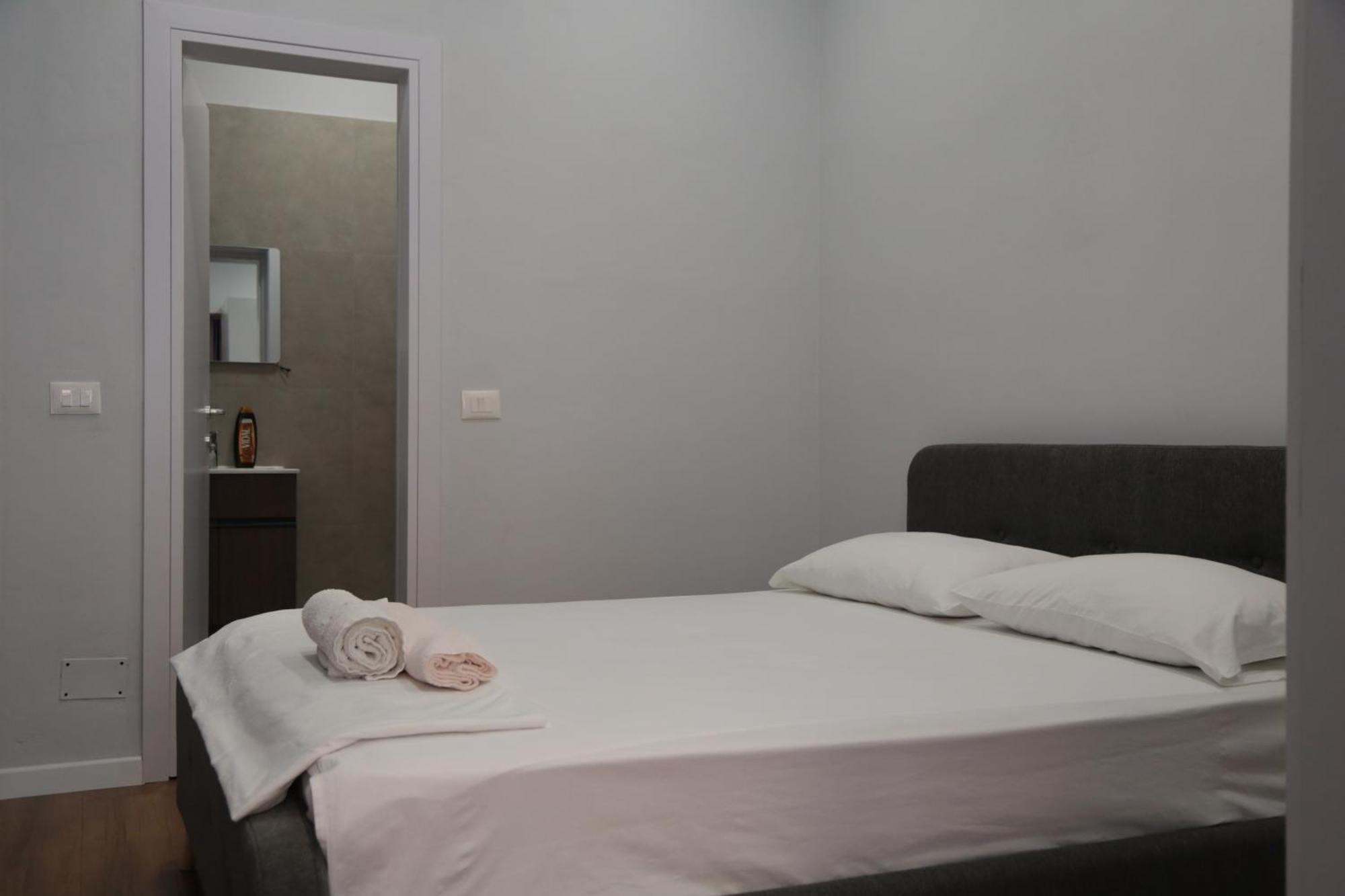 Be Solei Studio Apartments Sol 1 Tirana Exteriör bild