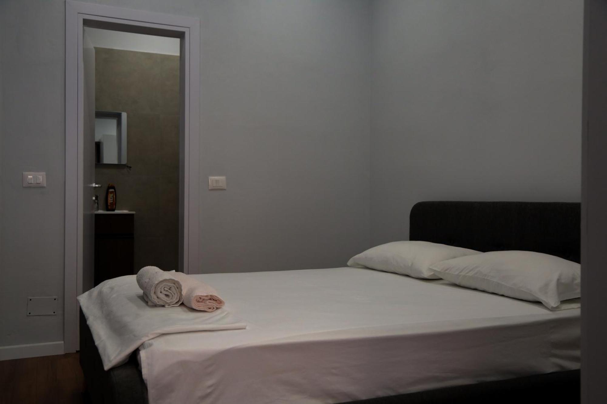 Be Solei Studio Apartments Sol 1 Tirana Exteriör bild